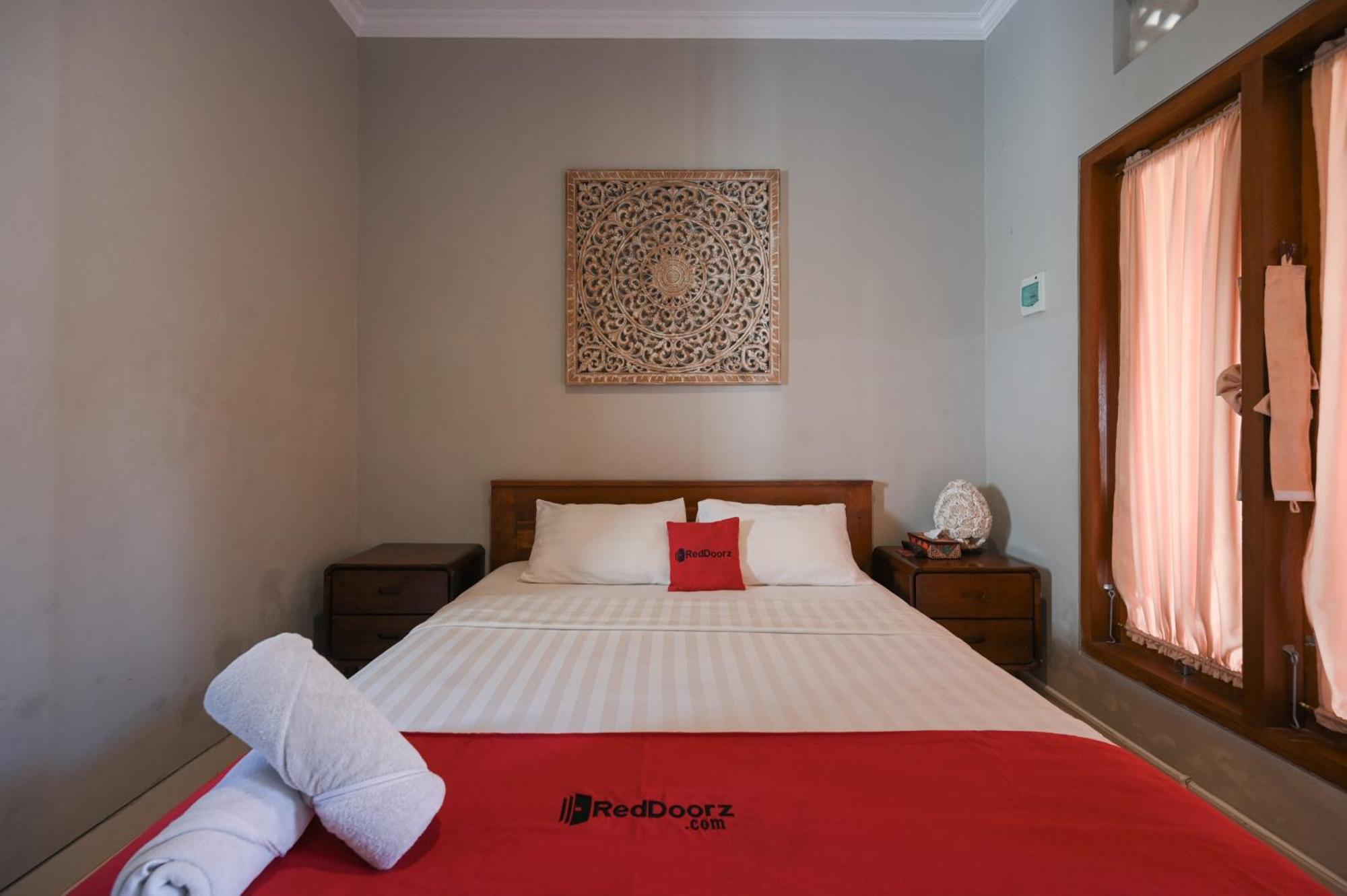 Reddoorz Near Mertasari Beach 2 Pesanggaran Экстерьер фото