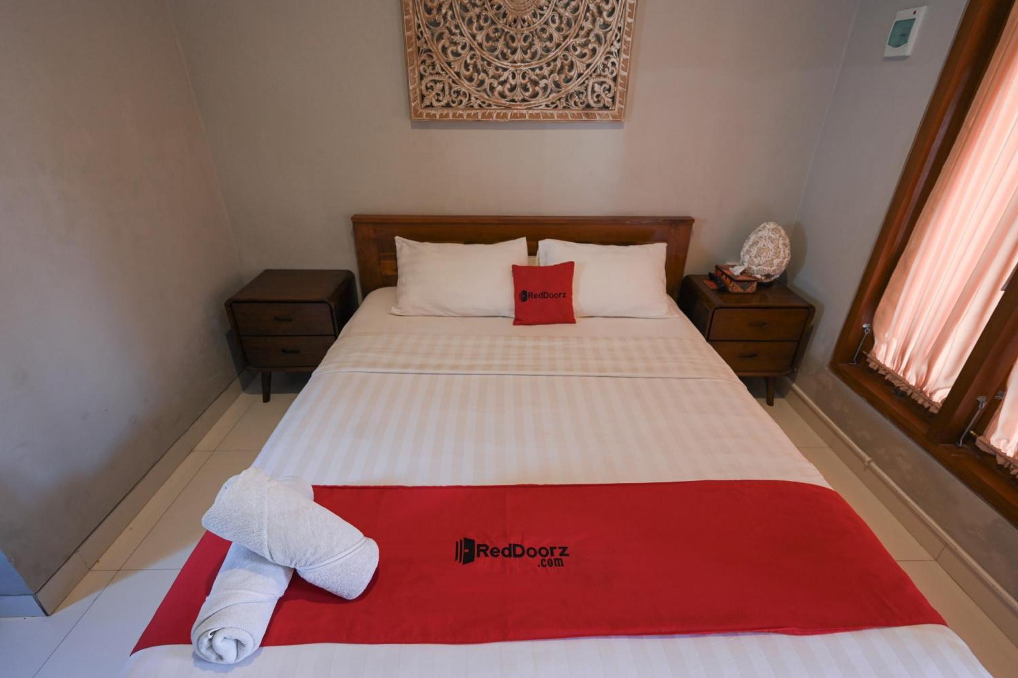 Reddoorz Near Mertasari Beach 2 Pesanggaran Экстерьер фото