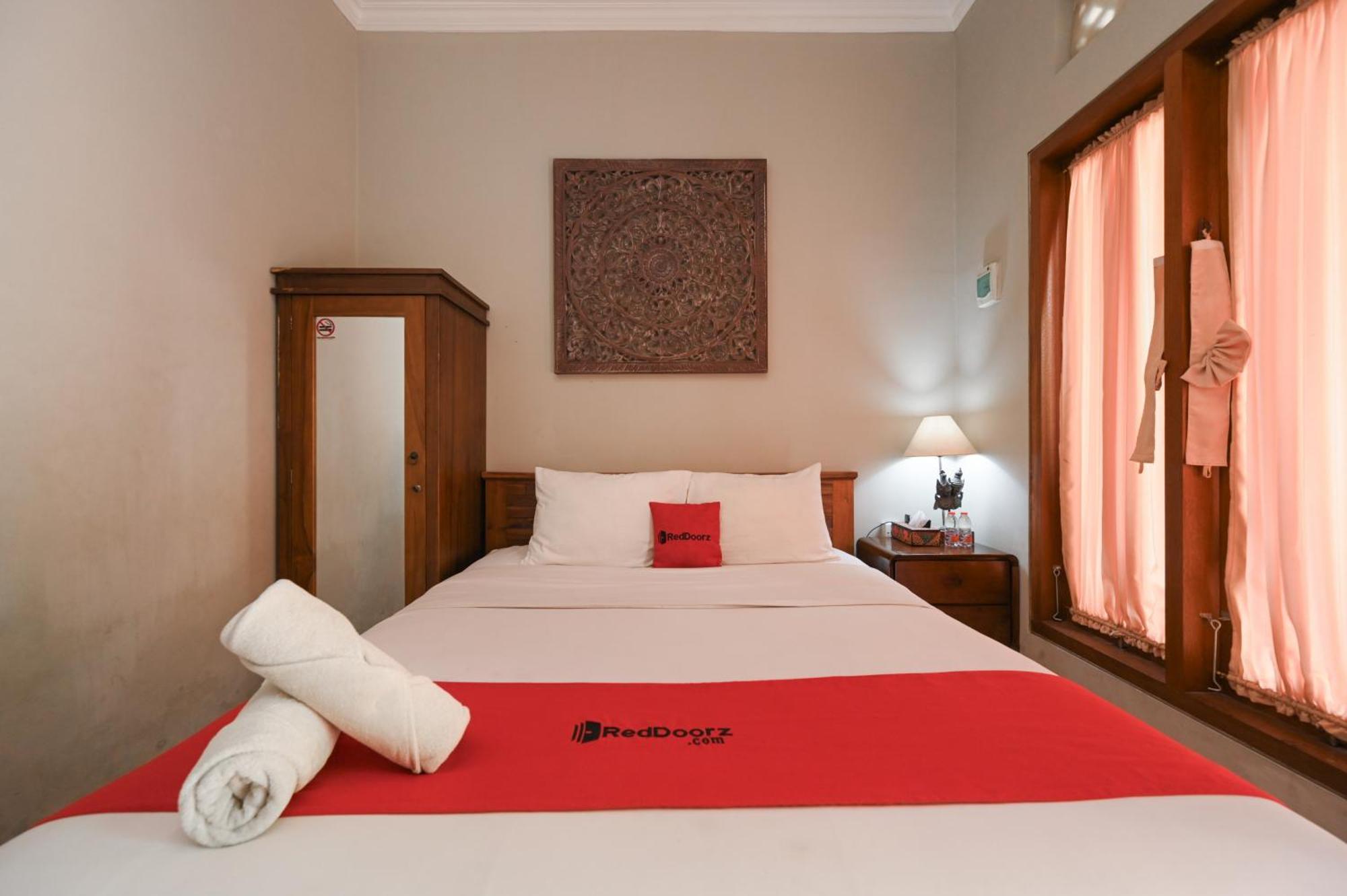 Reddoorz Near Mertasari Beach 2 Pesanggaran Экстерьер фото